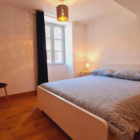 Cosy + Cool Burgundy