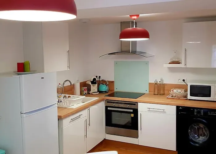 Cosy + Cool Burgundy Μπον